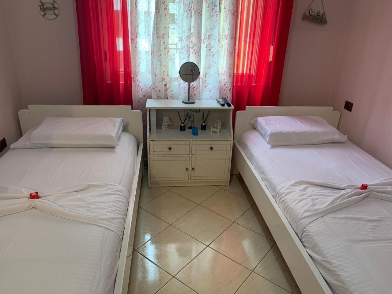 Lungomare Apartment Sea Home Vlore Luaran gambar